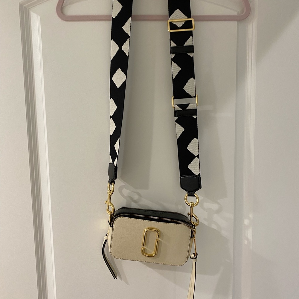 MARC JACOBS SNAPSHOT LEATHER CROSSBODY